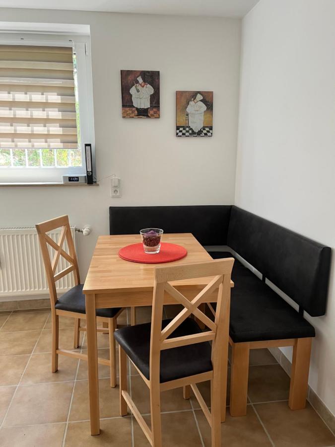 Ferienwohnung Bergstrasse Wilhelmsdorf エクステリア 写真