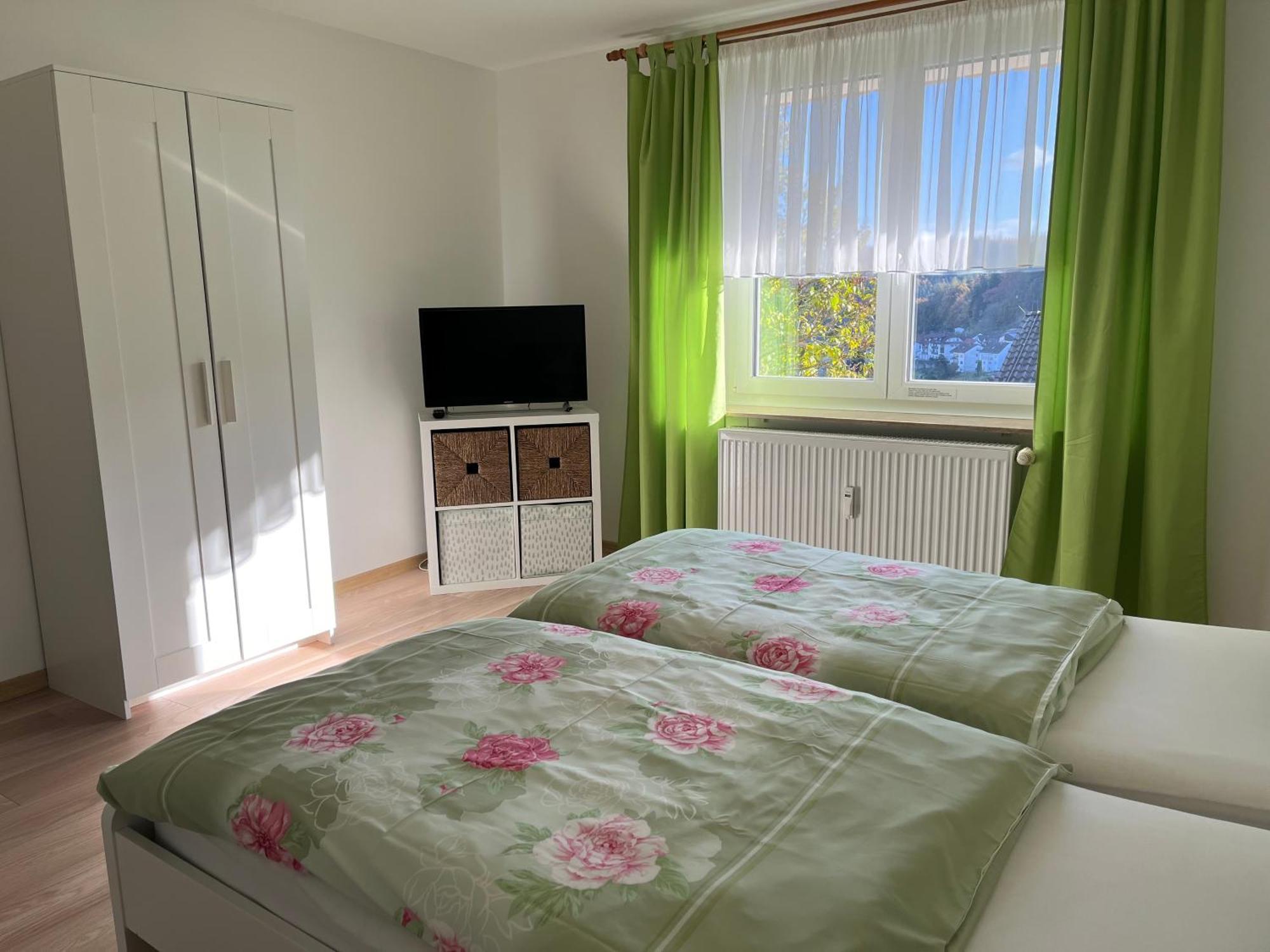 Ferienwohnung Bergstrasse Wilhelmsdorf エクステリア 写真